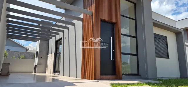 Casa geminada com 2 dormitórios