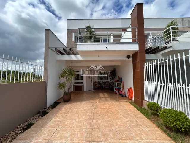 Sobrado com 3 dormitórios