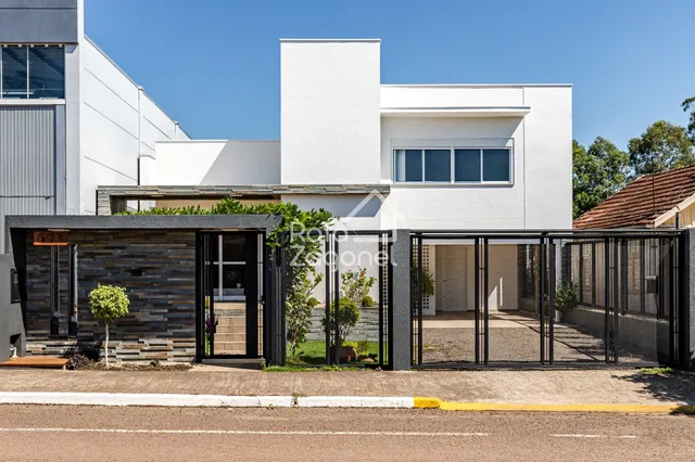 Casa com 3 dormitórios