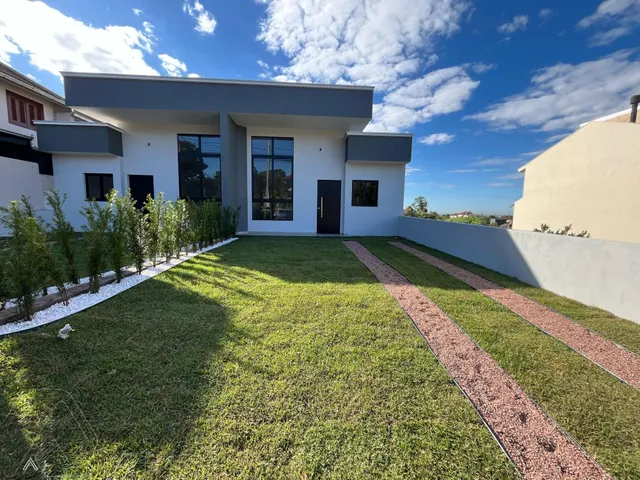 Casa geminada com 3 dormitórios