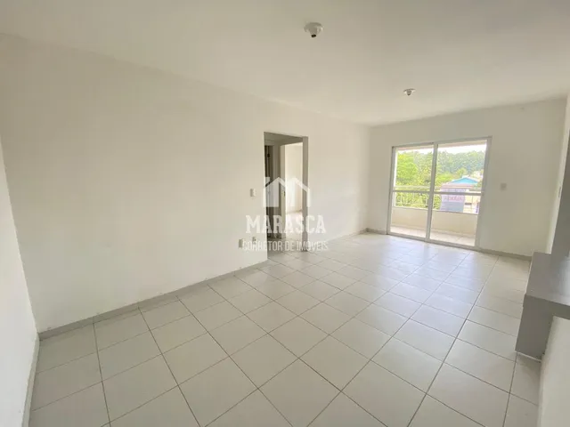 Apartamento com 2 dormitórios, foto 2