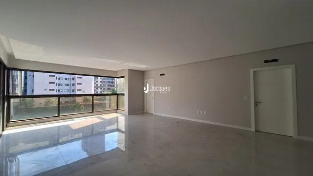 Apartamento com 3 dormitórios, foto 3