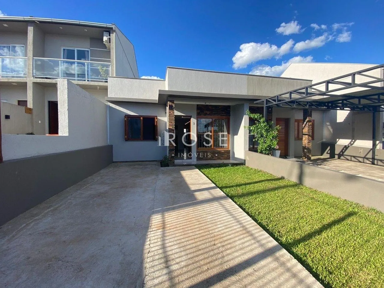 Casa geminada com 2 dormitórios, foto 1