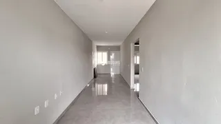 Casa geminada com 2 dormitórios, foto 2