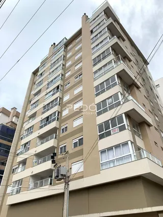 Fachada de um prédio residencial em Lajeado, Brasil.