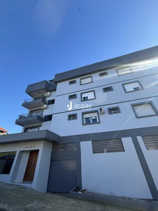 Apartamento com 3 dormitórios, foto 1