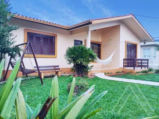 Casa com 5 dormitórios, foto 1