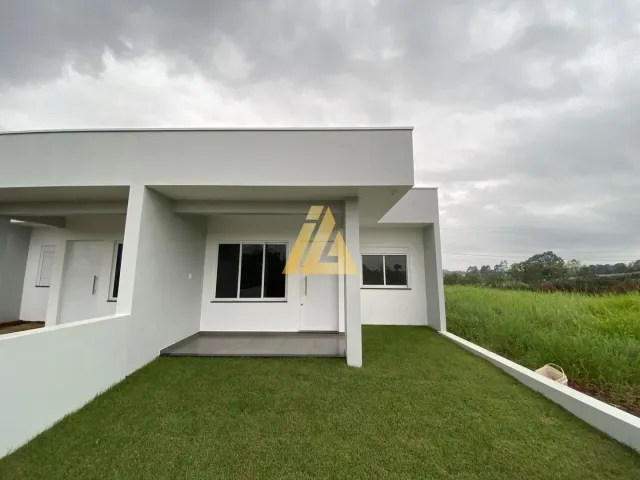 Casa com 2 dormitórios