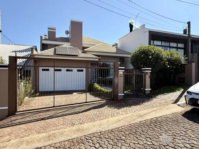Casa com 3 dormitórios