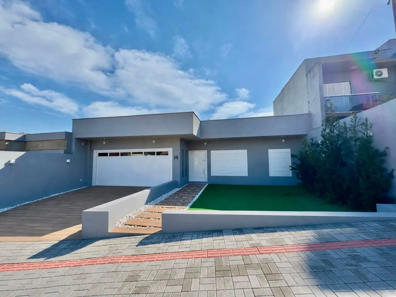 Casa com 2 dormitórios, foto 1