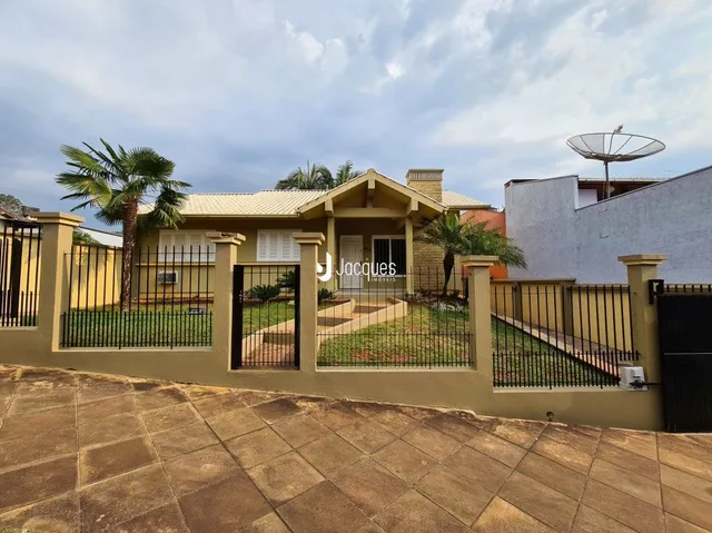 Casa com 3 dormitórios, foto 1