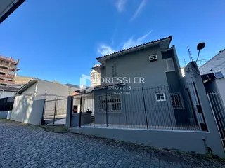 Casa com 3 dormitórios, foto 1