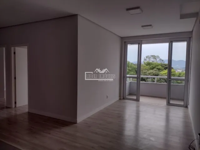 Apartamento com 2 dormitórios, foto 3