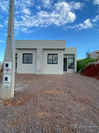 Casa geminada com 2 dormitórios, foto 1