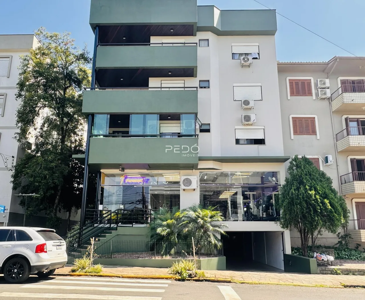 Fachada de um prédio residencial em Lajeado, Brasil.