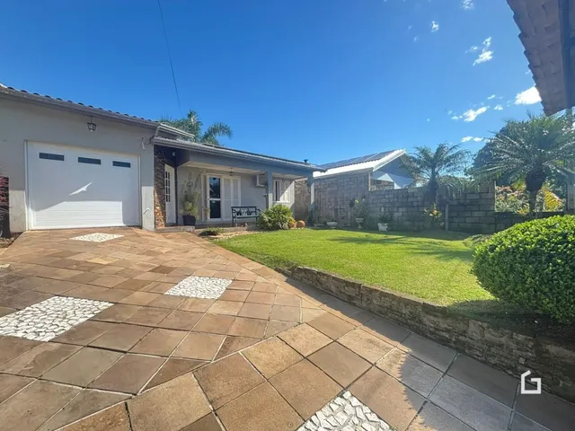 Casa com 3 dormitórios