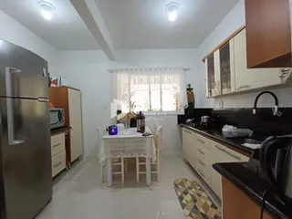 Casa com 5 dormitórios, foto 5