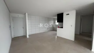 Apartamento com 2 dormitórios, foto 5