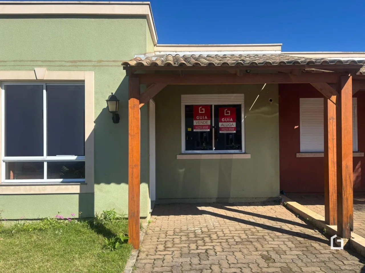Casa com 2 dormitórios, foto 1