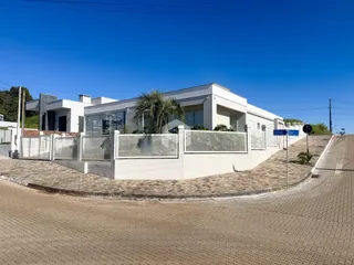 Fachada de uma casa em Lajeado, Brasil.