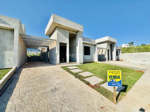 Vista externa de uma construção moderna em Lajeado, Brasil.