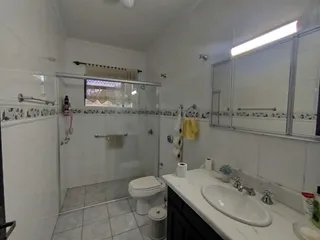 Casa com 4 dormitórios, foto 6