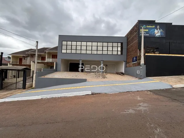 Fachada de uma residência moderna em Lajeado, Brasil.