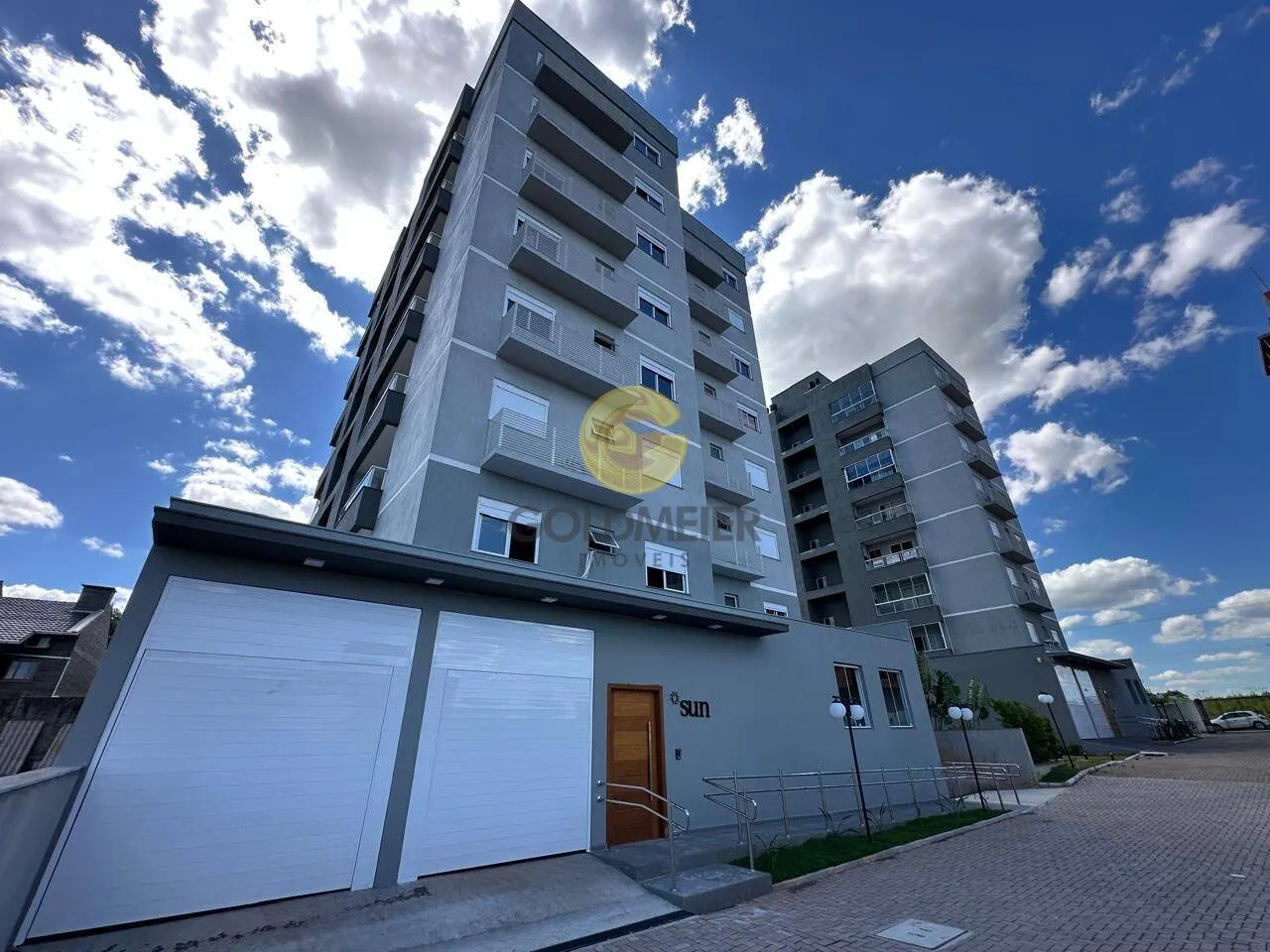 Apartamento com 2 dormitórios, foto 1