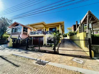 Casa com 3 dormitórios, foto 1