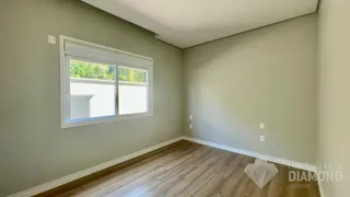 Casa com 4 dormitórios, foto 12