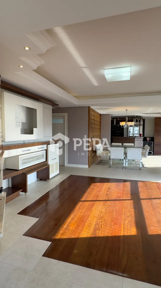 Apartamento com 4 dormitórios, foto 3