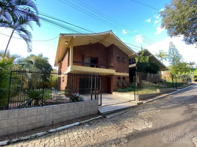 Casa com 4 dormitórios, foto 2