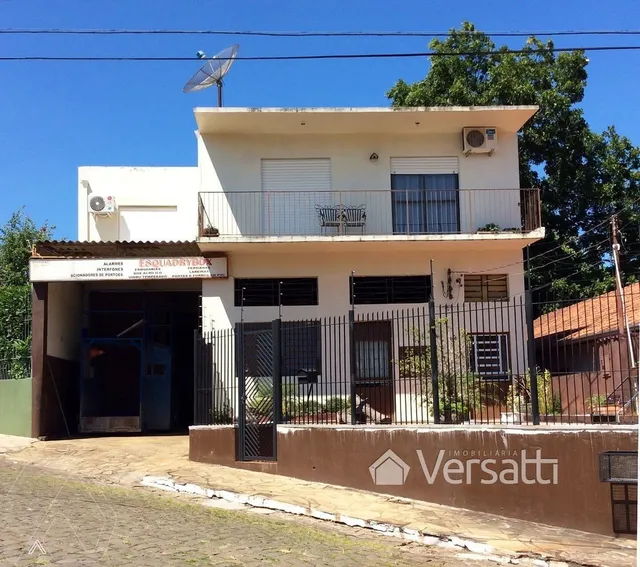 Casa com 3 dormitórios