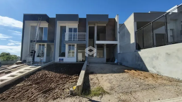 Sobrado com 2 dormitórios