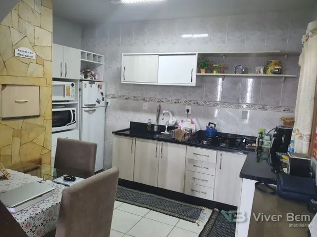 Sobrado com 3 dormitórios