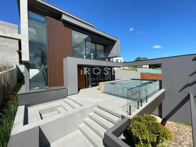 Casa com 4 dormitórios, foto 2