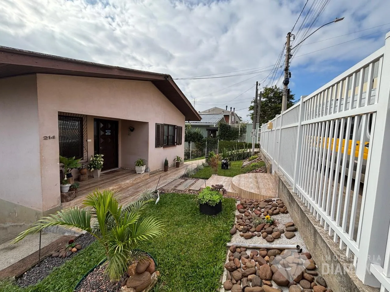 Casa com 3 dormitórios, foto 1