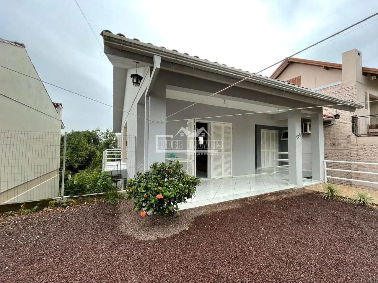 Casa com 3 dormitórios, foto 1