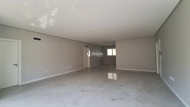 Apartamento com 3 dormitórios, foto 4