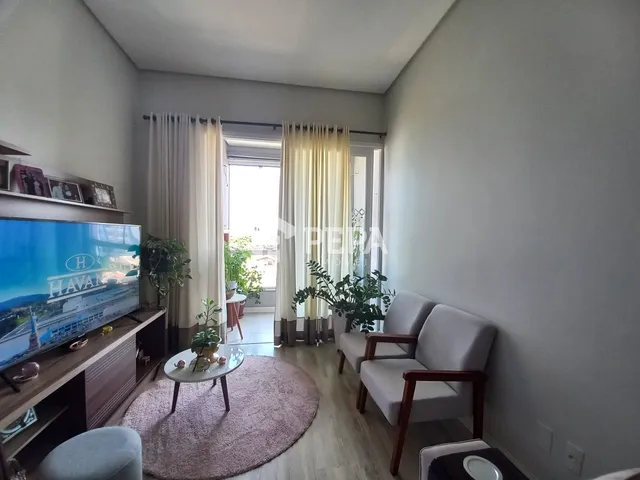 Apartamento com 2 dormitórios, foto 2