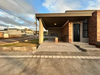 Casa geminada com 2 dormitórios, foto 1