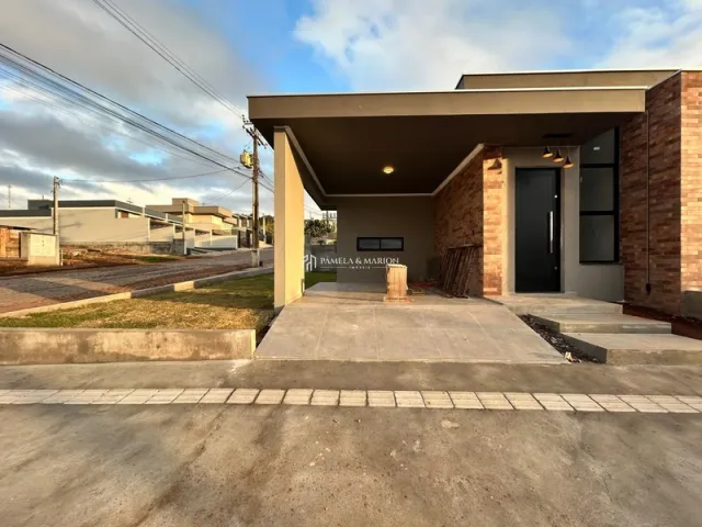 Casa geminada com 2 dormitórios