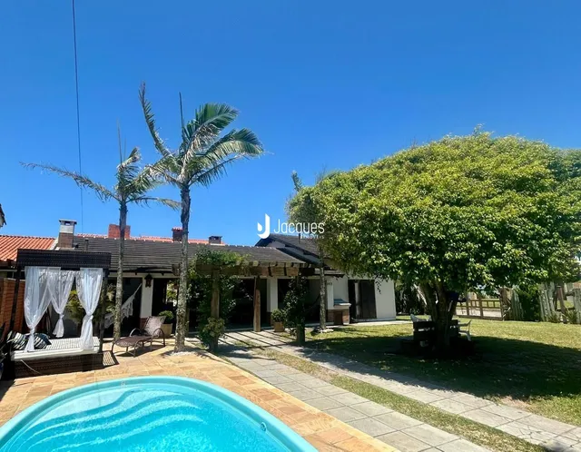 Casa com 5 dormitórios