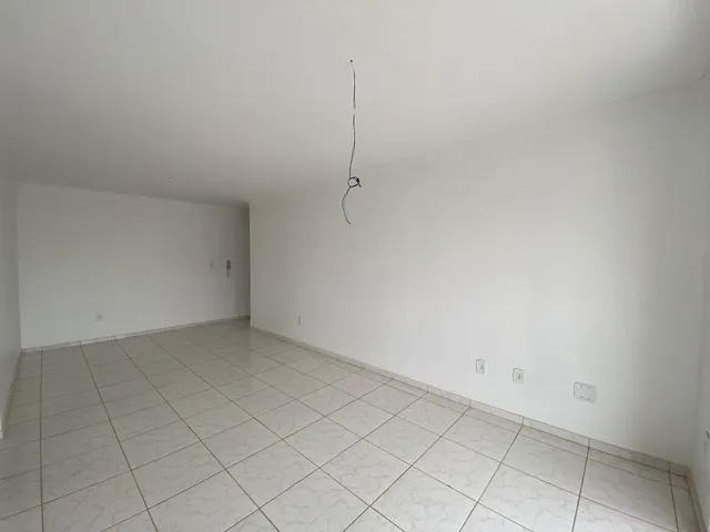 Apartamento com 2 dormitórios, foto 2