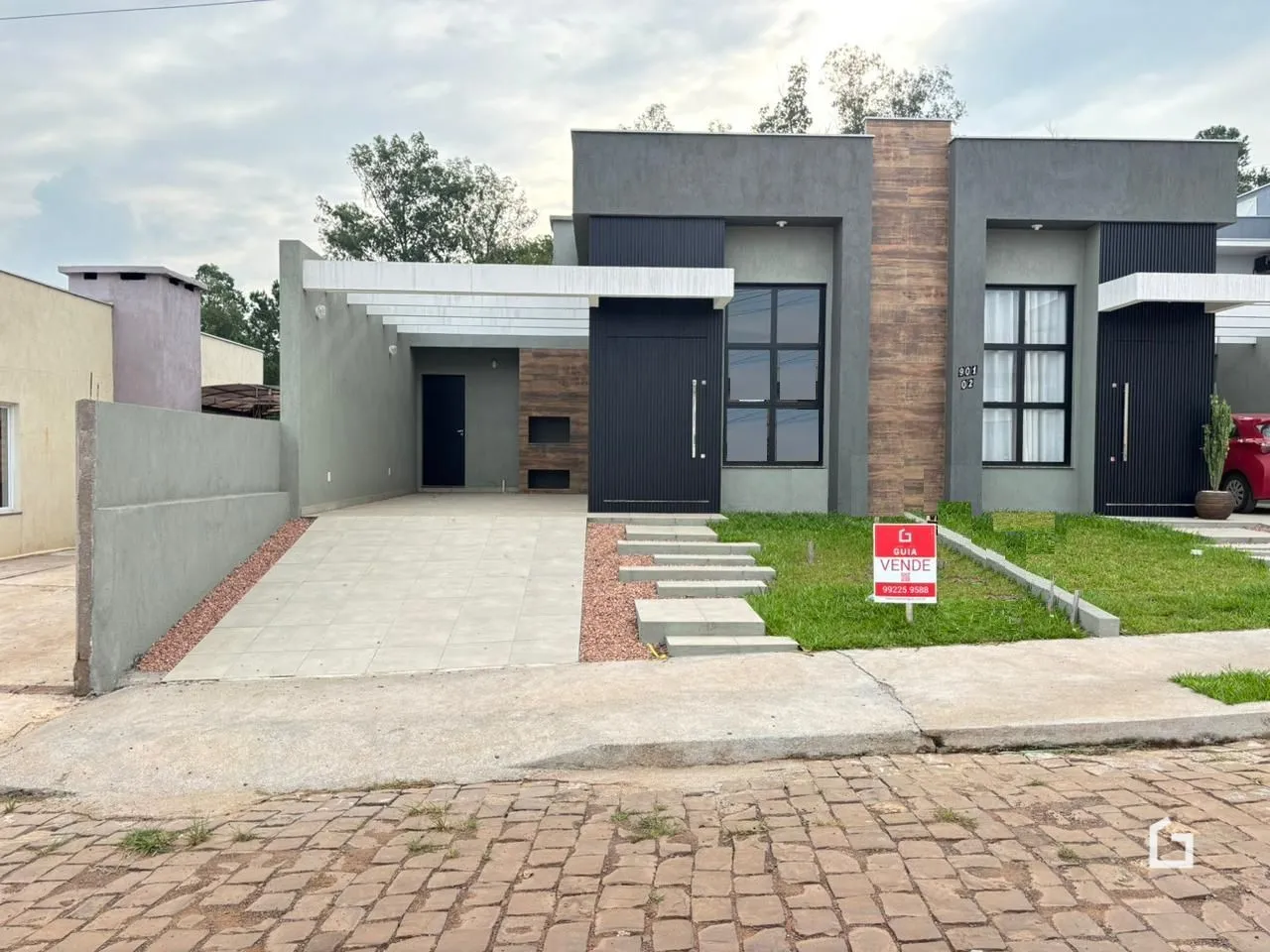 Casa geminada com 3 dormitórios, foto 1