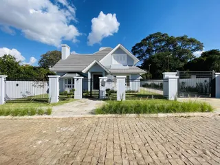 Casa com 3 dormitórios, foto 1