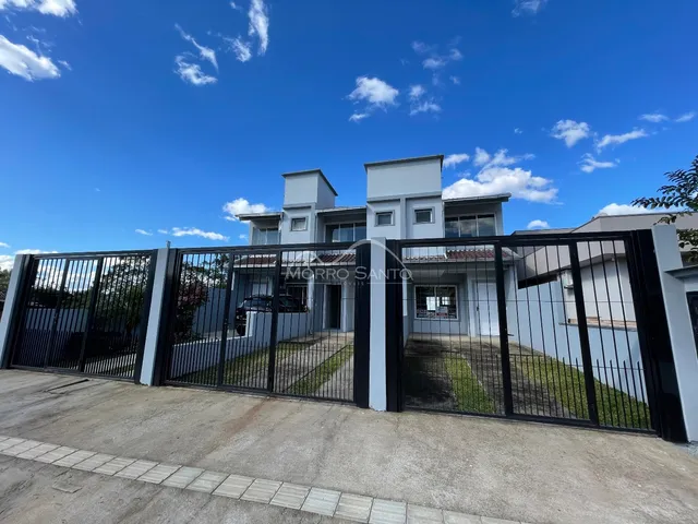Sobrado com 2 dormitórios