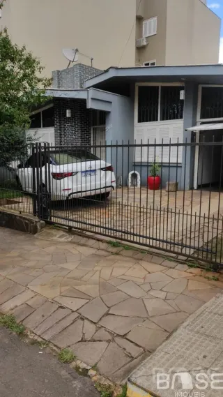 Casa com 3 dormitórios