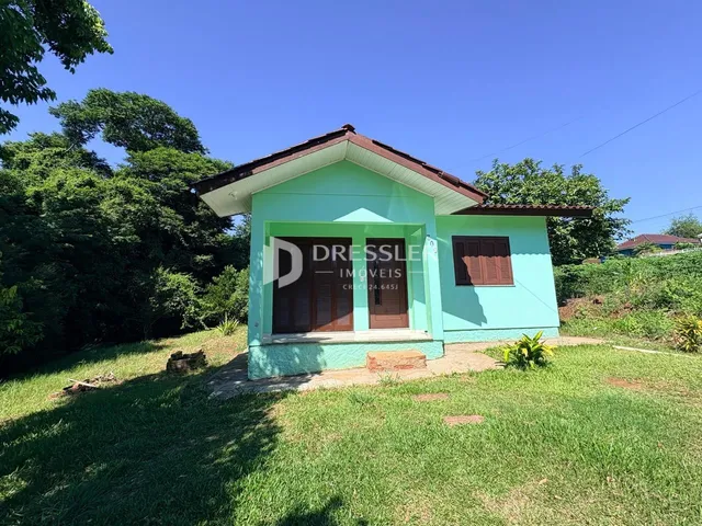 Casa com 2 dormitórios