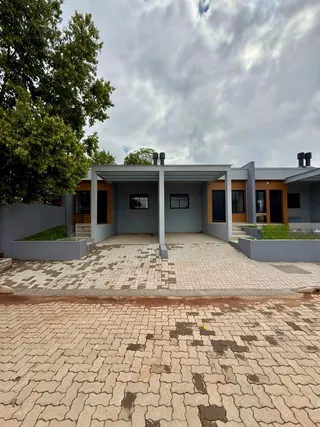 Casa geminada com 2 dormitórios, foto 3
